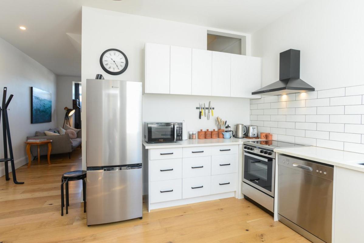 Studio 488 - Napier Holiday Apartment ภายนอก รูปภาพ